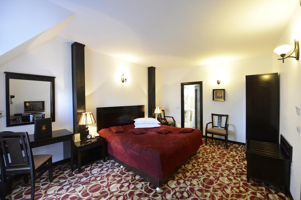 Contele Vladimir Hotel Bran  Quarto foto