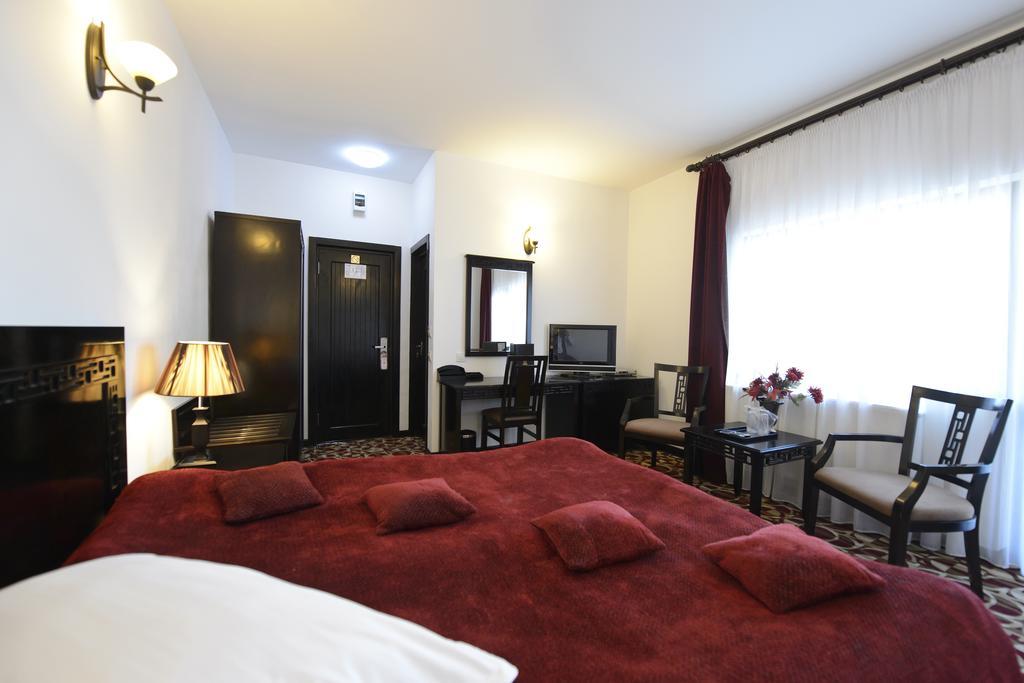Contele Vladimir Hotel Bran  Quarto foto