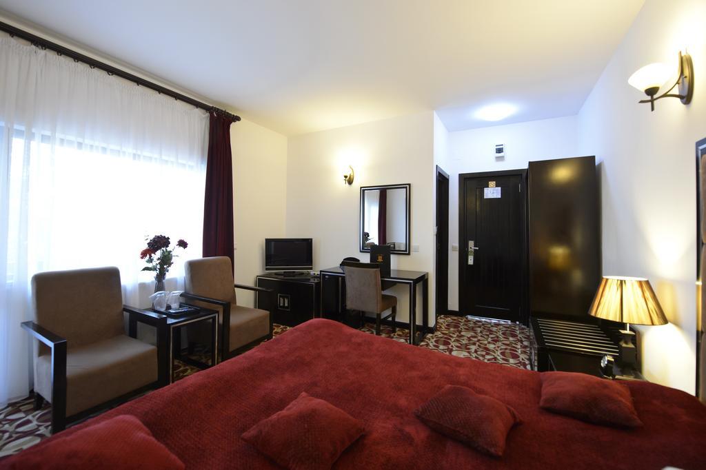 Contele Vladimir Hotel Bran  Quarto foto