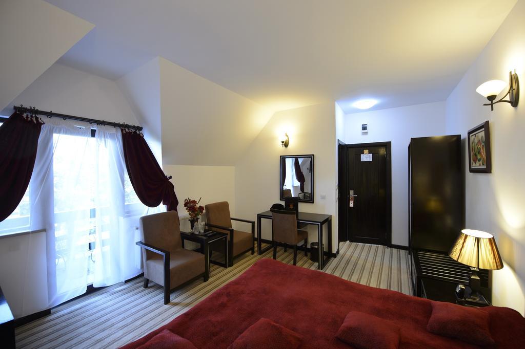 Contele Vladimir Hotel Bran  Quarto foto